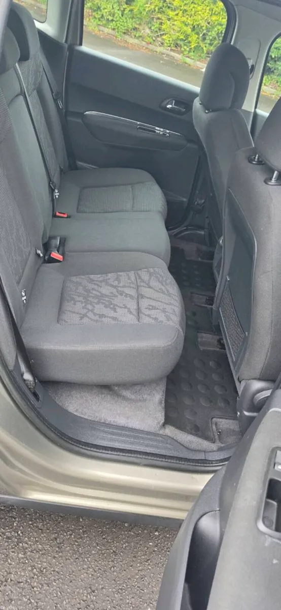 Peugeot 3008 - Image 6