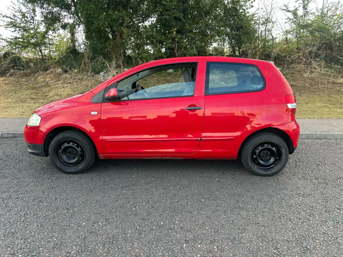 10 VW Fox Nct 06/27 Tax05/27 - Image 3