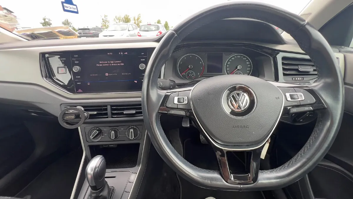 Volkswagen Polo 2020 - Image 3