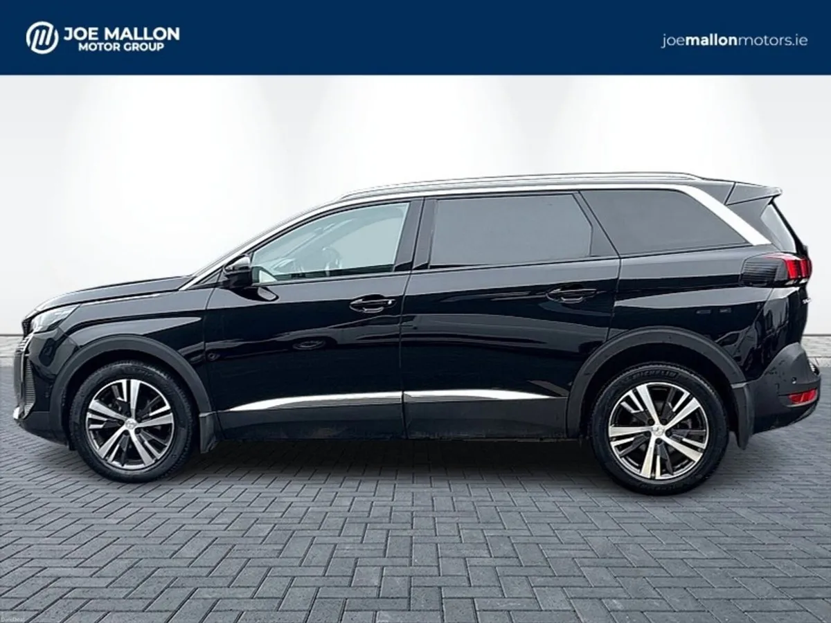 Peugeot 5008 1.5 BlueHDi 130bhp Allure Auto ** Ama - Image 4