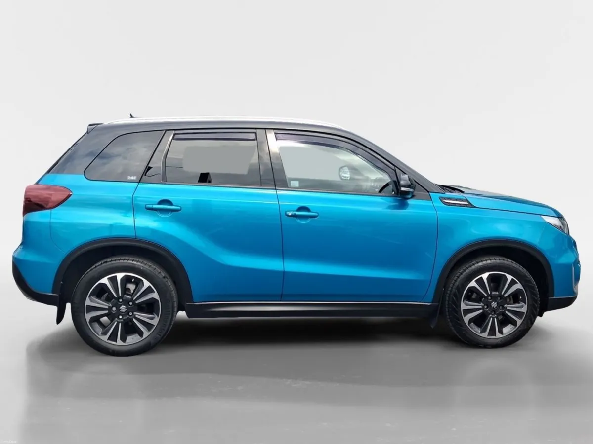 Suzuki Vitara 1.4 Hybrid SZ5 MT - Image 3