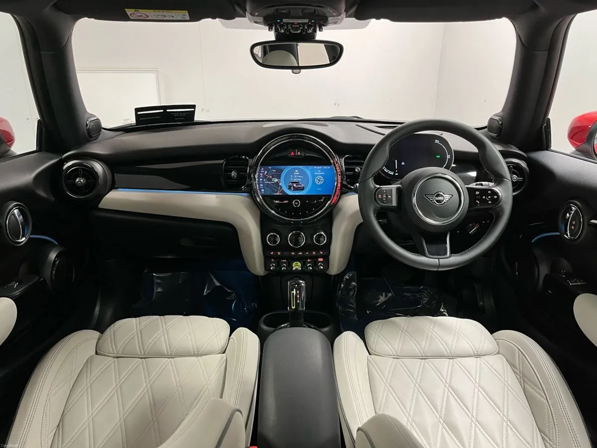 Mini Cooper Electric Level 3 32.6kWh 184BHP - Reve - Image 2