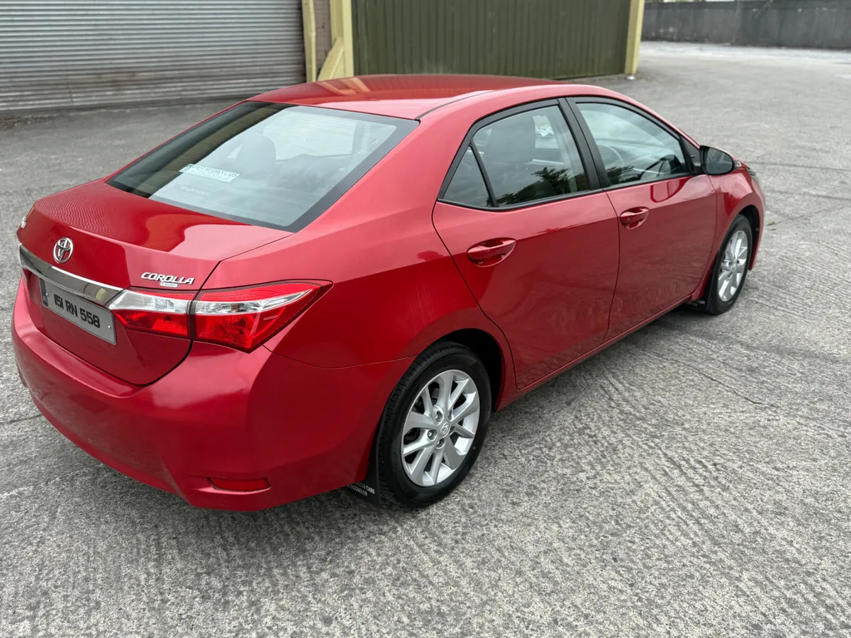 15 Toyota Corolla aura 1.4 diesel NCT 7/27 - Image 5
