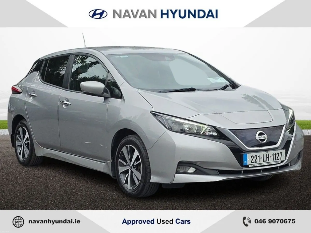 Nissan Leaf SV 40 kWh - Image 1