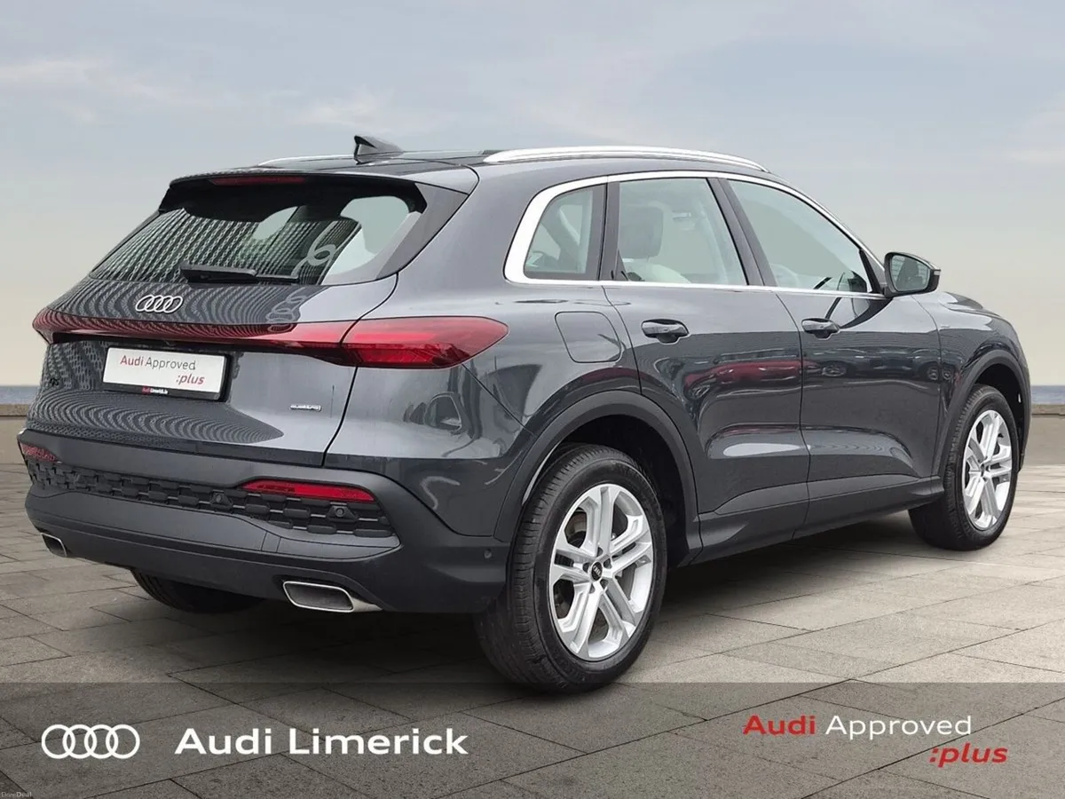 Audi Q5 Q5 E-HYBRID 220  Q SE  + SPORTS SEATS - Image 5