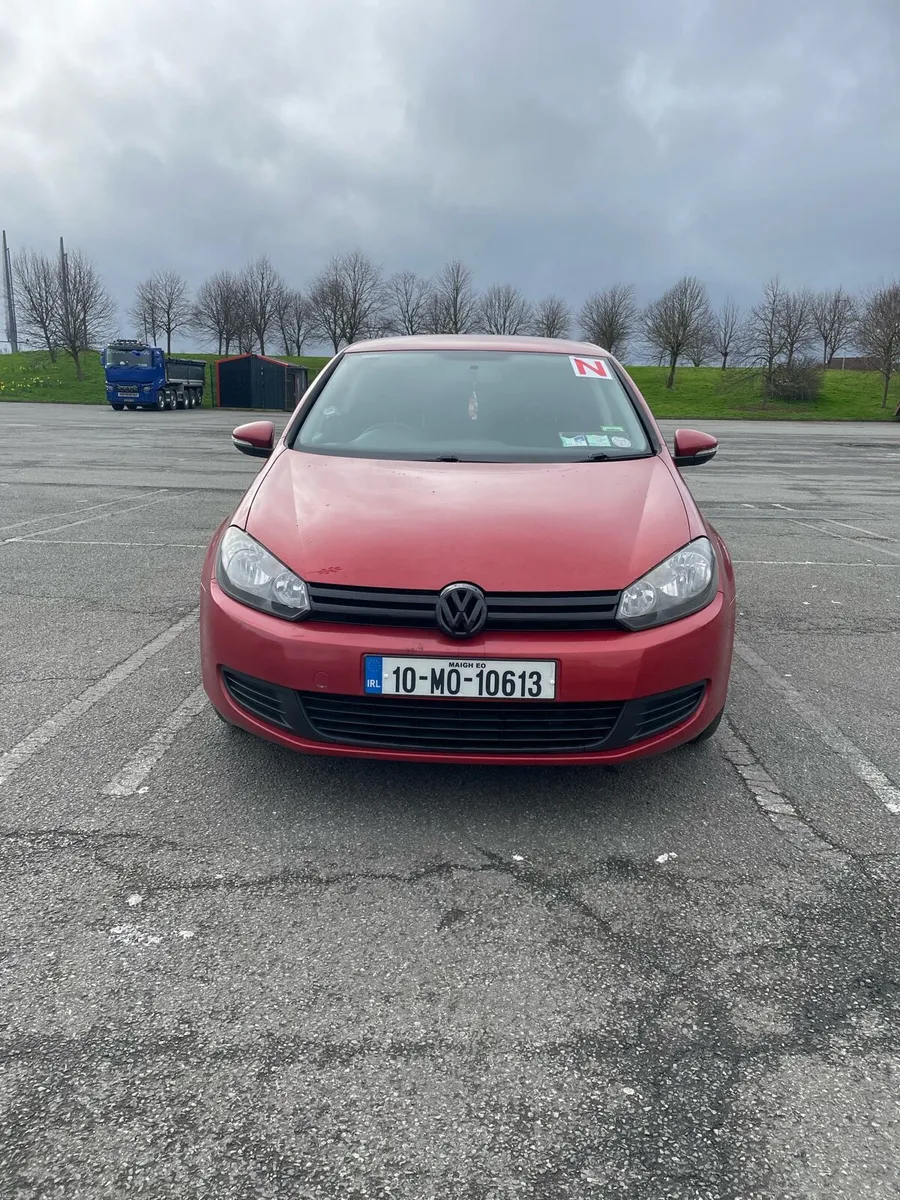 Volkswagen Golf, 1.6 tdi - Image 1