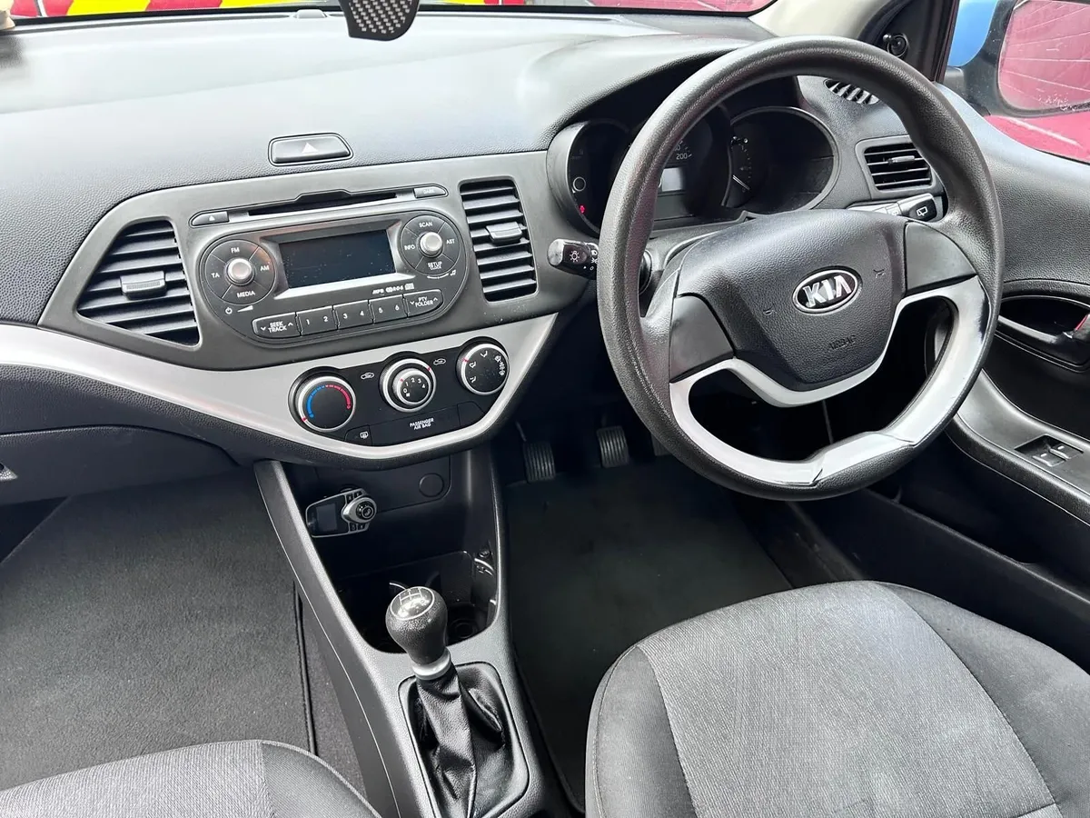 2014 Kia Picanto – Great City Car – Low Costs - Image 4