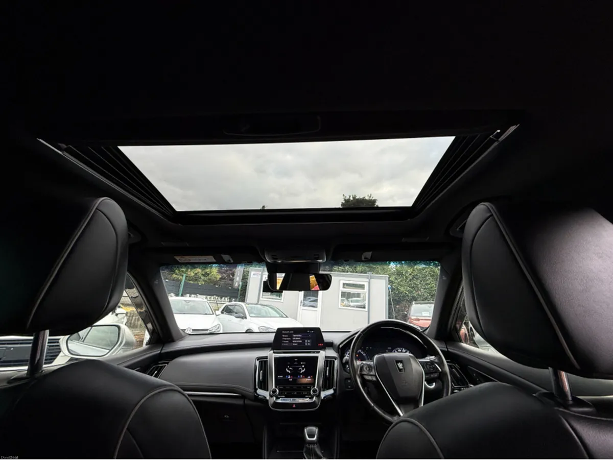 Toyota Crown 3.5 RS HYBRID  - FULL LEATHER ELECTRI - Image 5