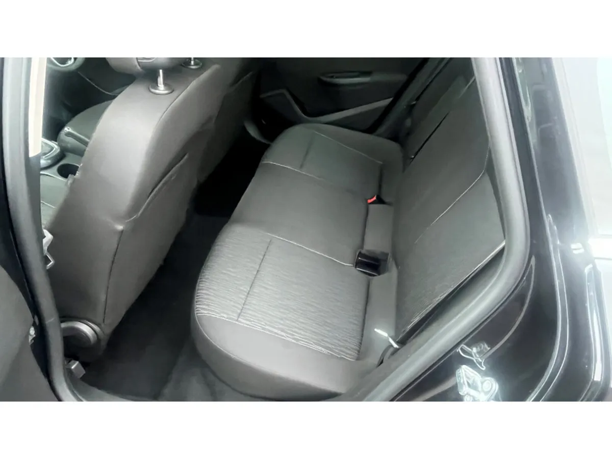 Opel Astra SALOON 1.6 CDTI 110PS 4DR - Image 5
