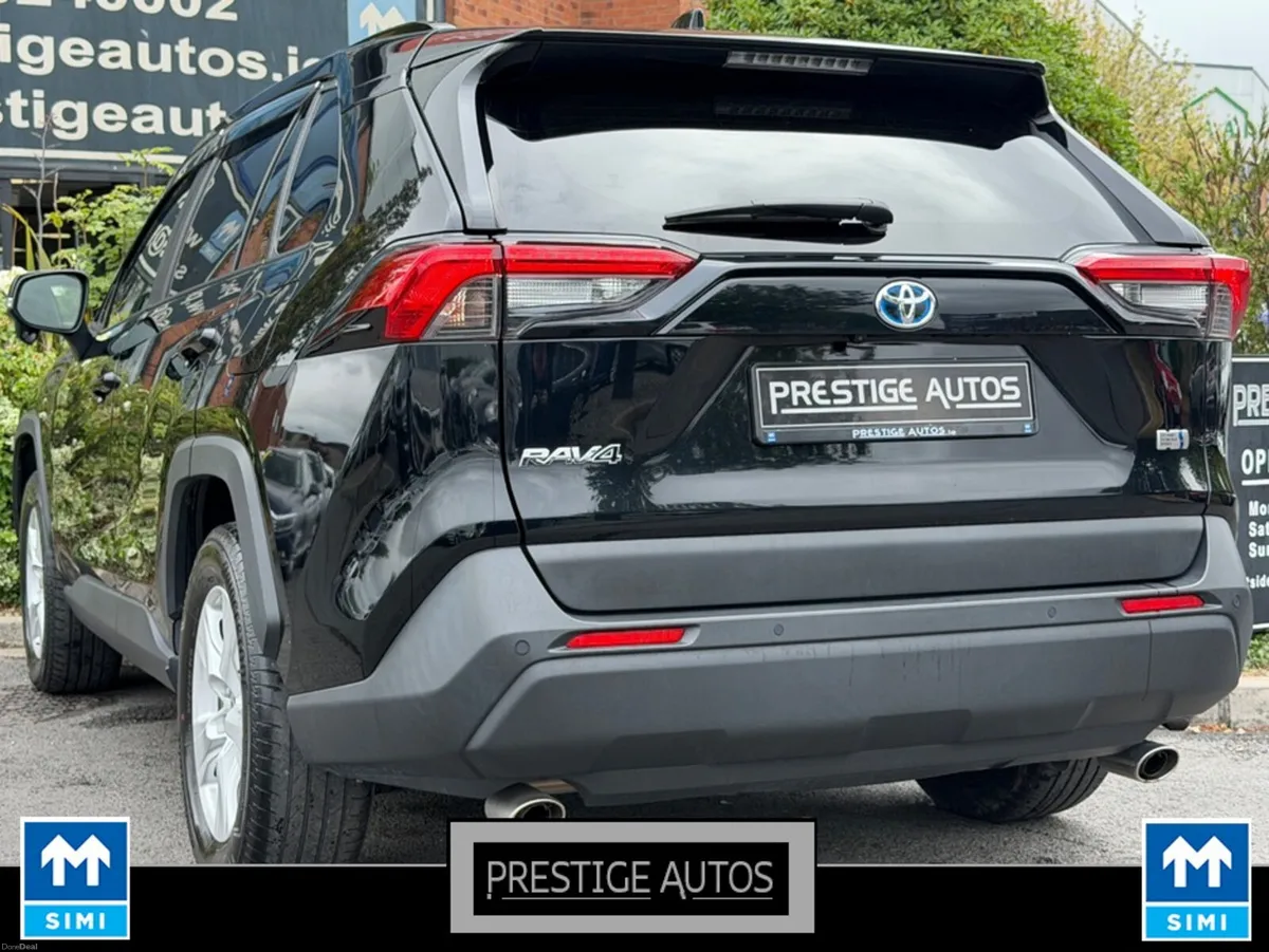 Toyota RAV4 2.5 PETROL HYBRID X - Image 6