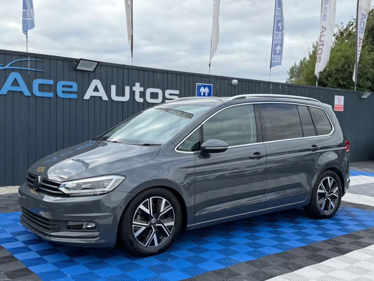 Volkswagen Touran HIGHLINE - 2.0L DIESEL - 7 SEATS - Image 3