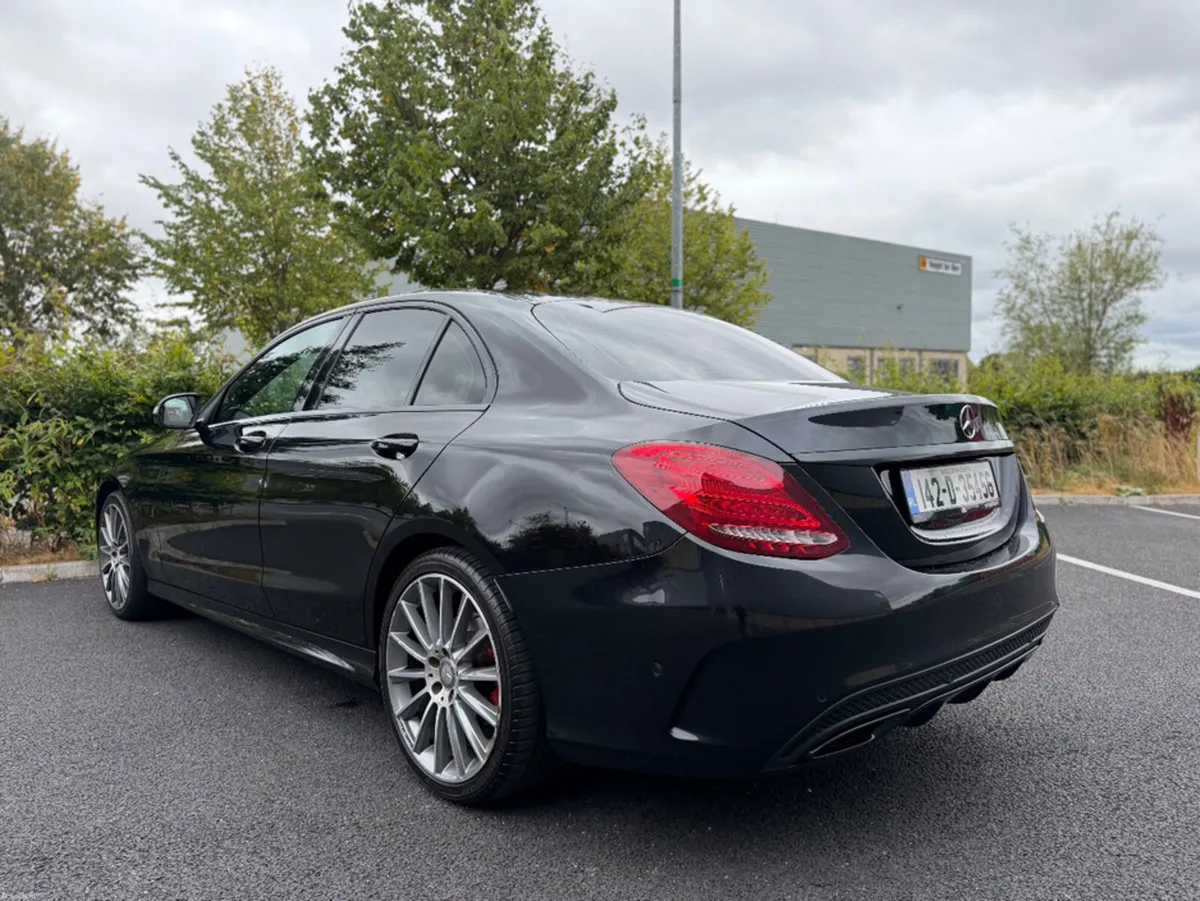 Mercedes-Benz C-Class C220 2.1 AMG LINE AUTO *FULL - Image 3