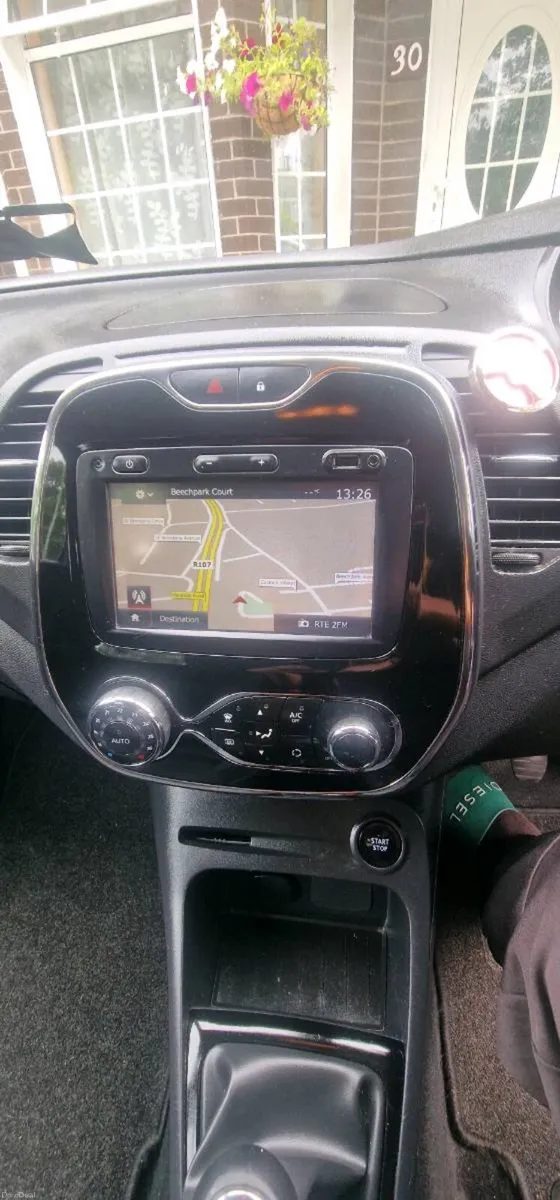 Renault Captur 1.5 DCI low mile - Image 4