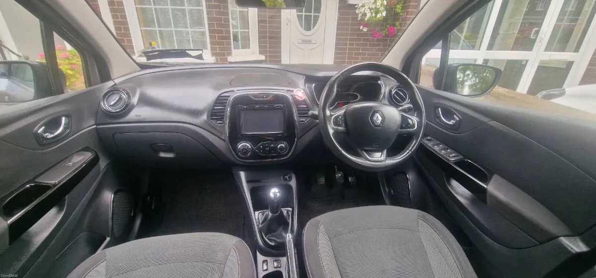 Renault Captur 1.5 DCI low mile - Image 5