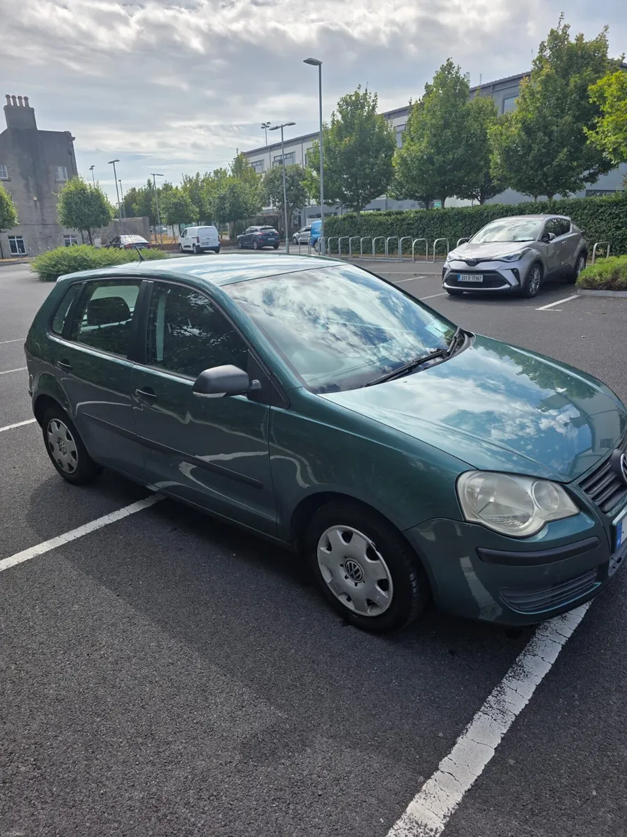 VOLKSWAGEN
 Polo 2006 - Image 1