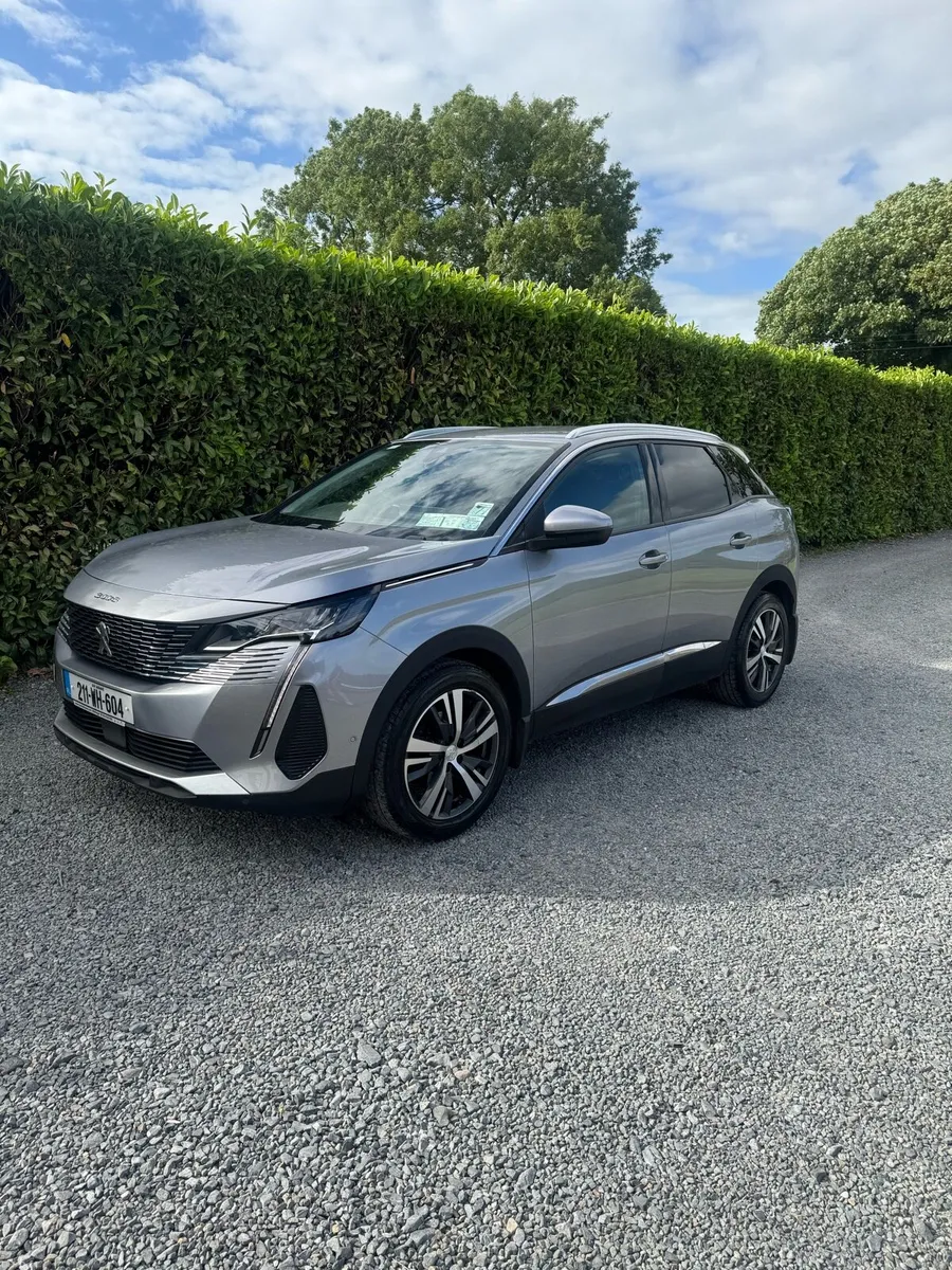 Peugeot 3008 - Image 1