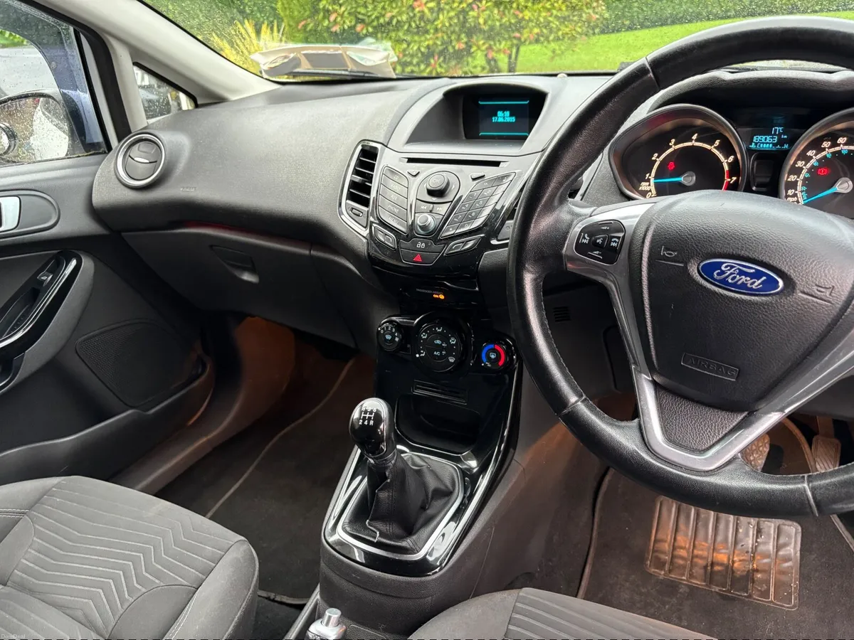 Ford Fiesta 2014 - Image 4