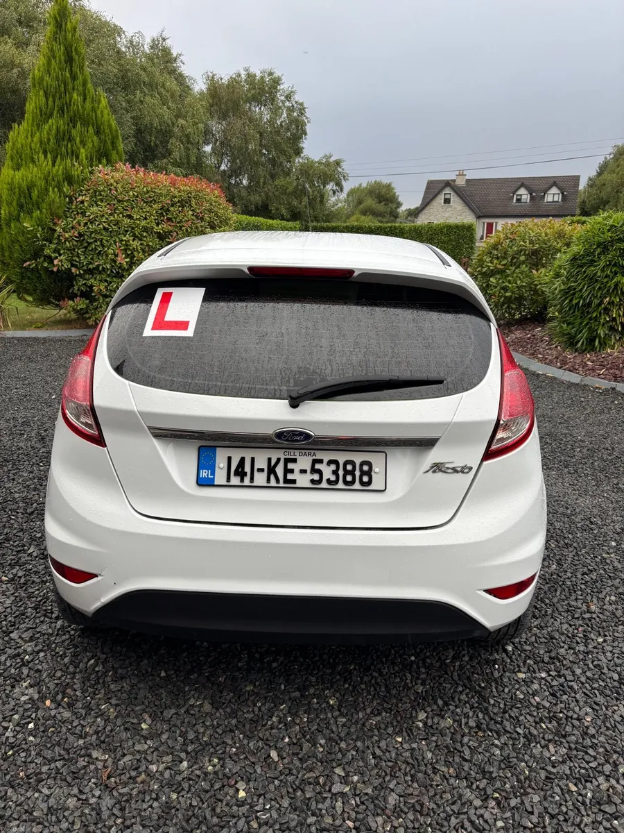 Ford Fiesta 2014 - Image 6
