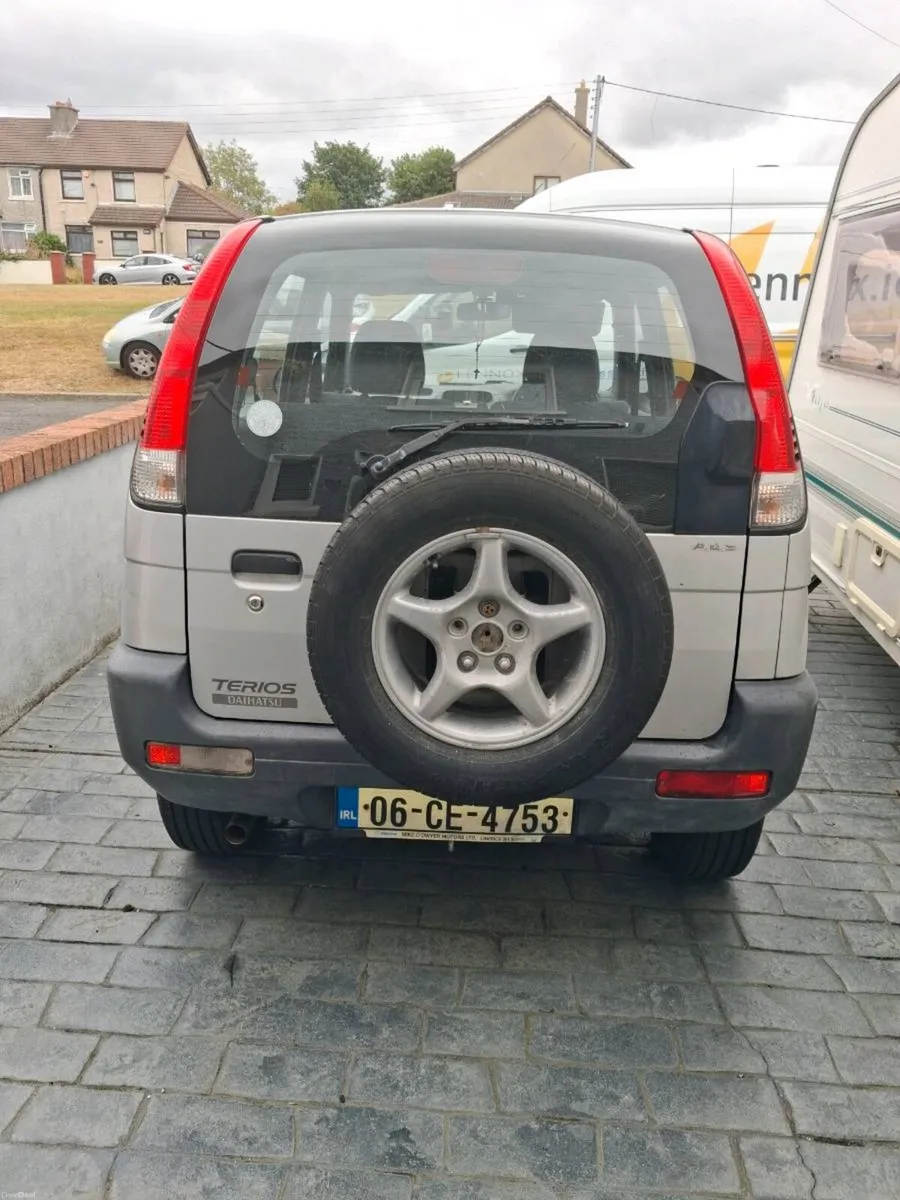 Daihatsu terios - Image 1