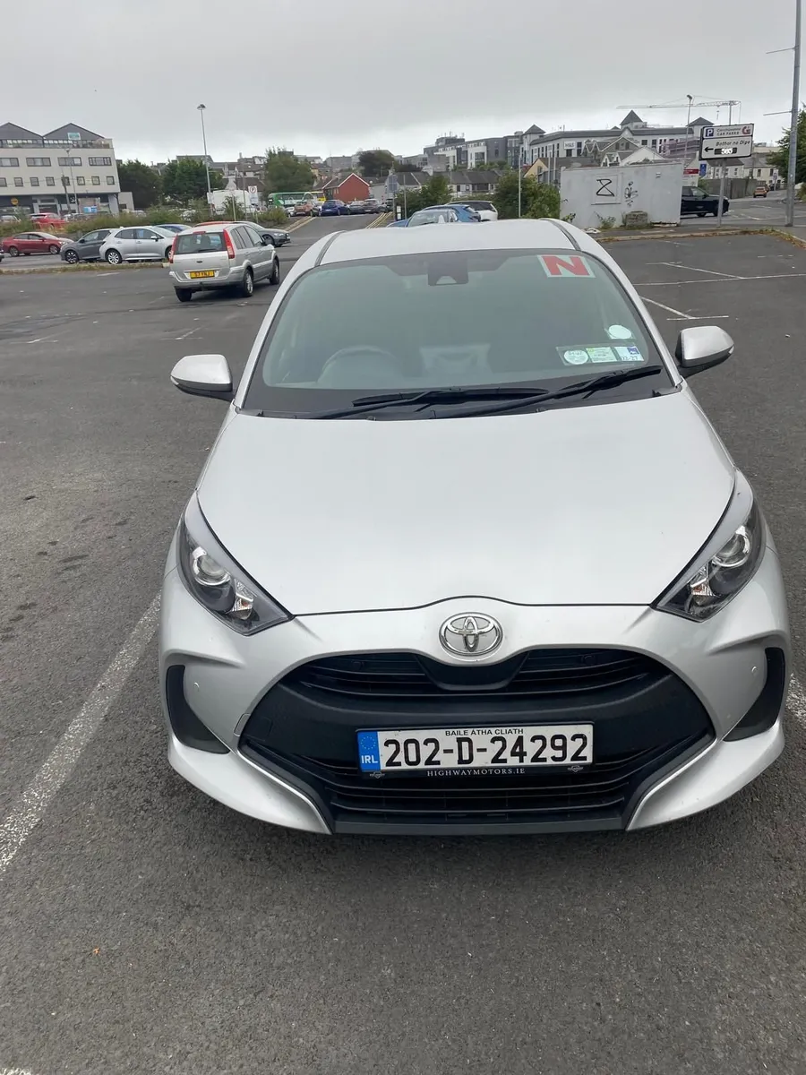 Automatic Toyota Yaris 2020 - Image 1