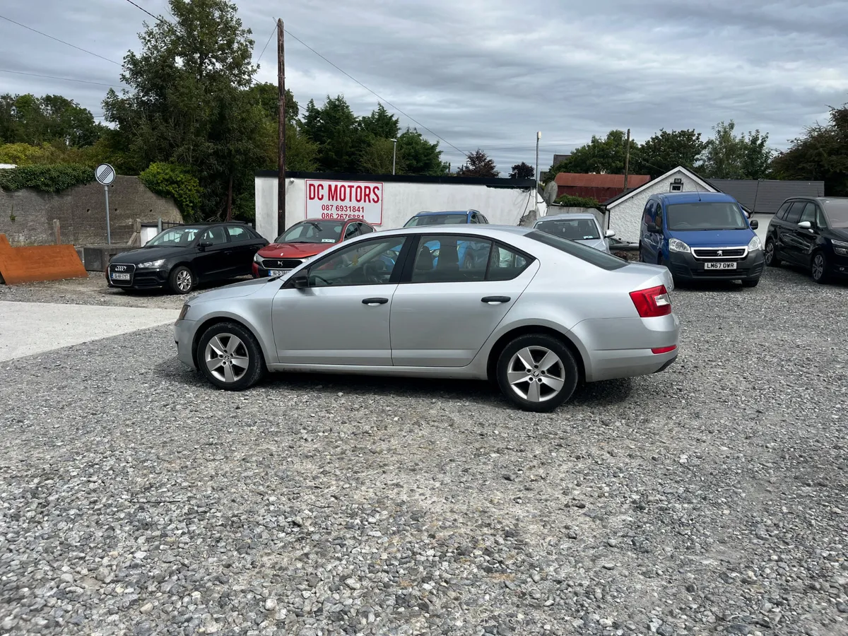 2015 Skoda Octavia tdi TAXED AND TESTED - Image 1