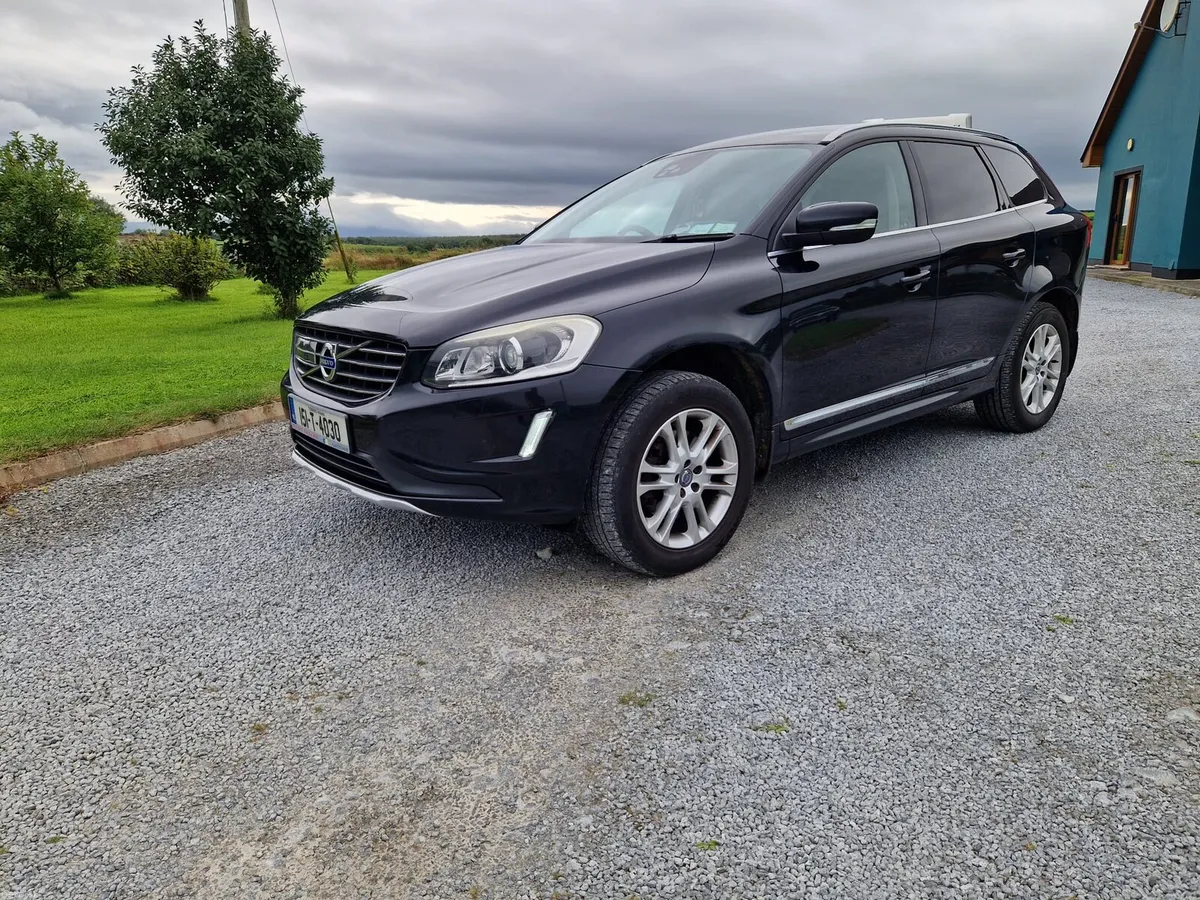 Volvo XC60 D5 AWD 2.4 - Image 3