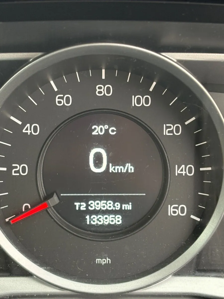 Volvo S60 2016 - Image 3
