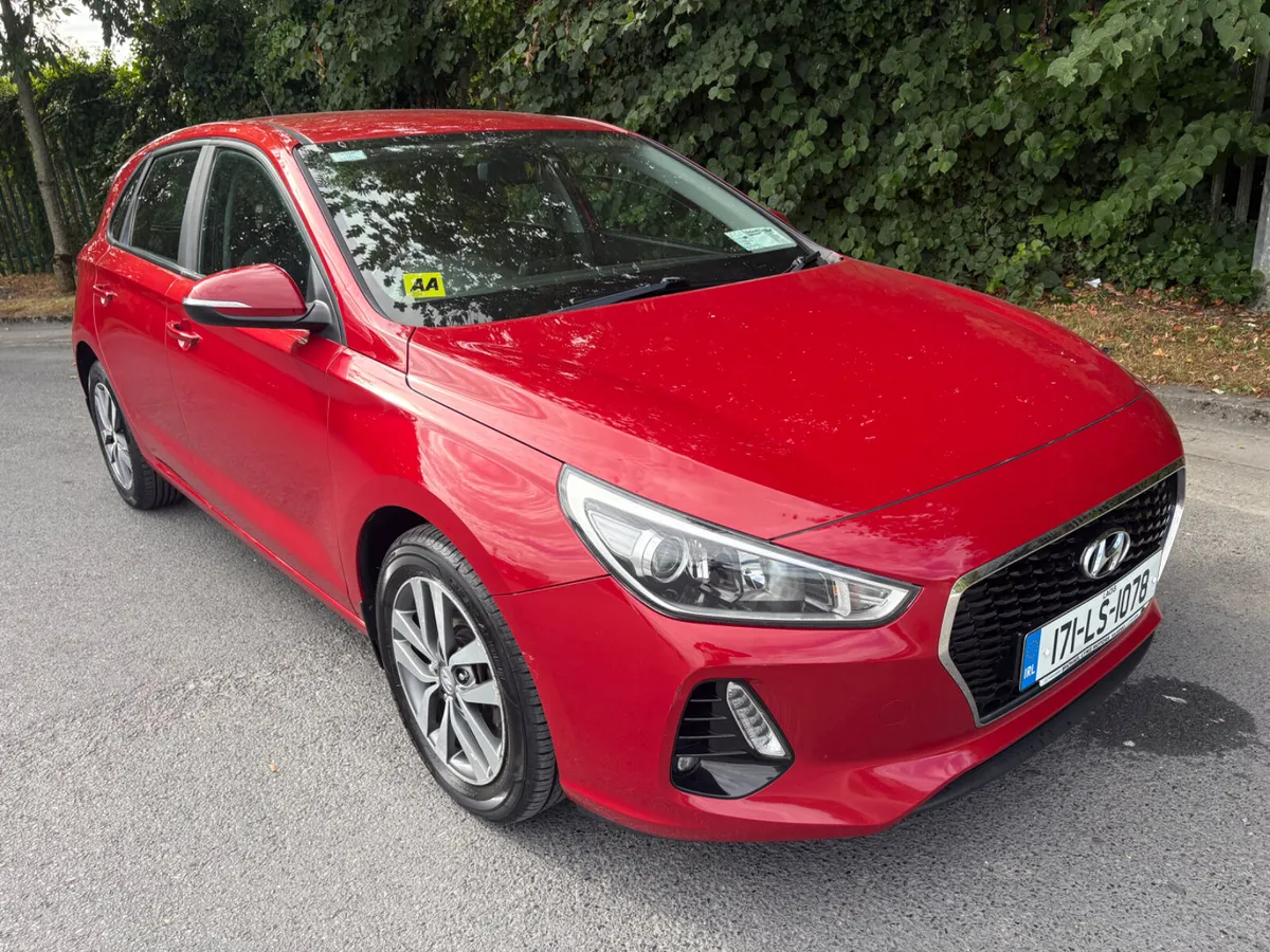 Hyundai i30 2017 1.6 Diesel - Image 2
