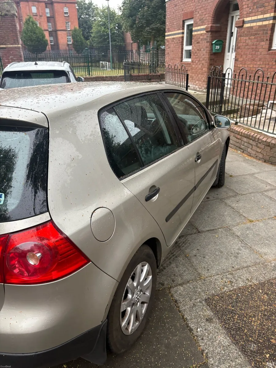 2004 VW golf - Image 5