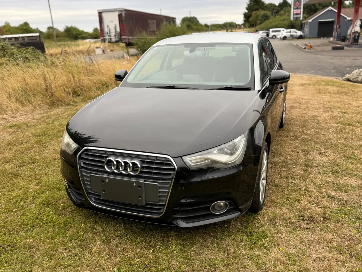 AUDI A1 (2013) 1.4L PETROL AUTOMATIC VERY LOW MILE - Image 2