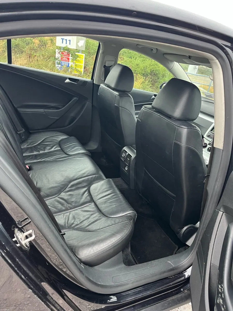 VW PASSAT HIGHLINE (140bhp) TDI - Image 5