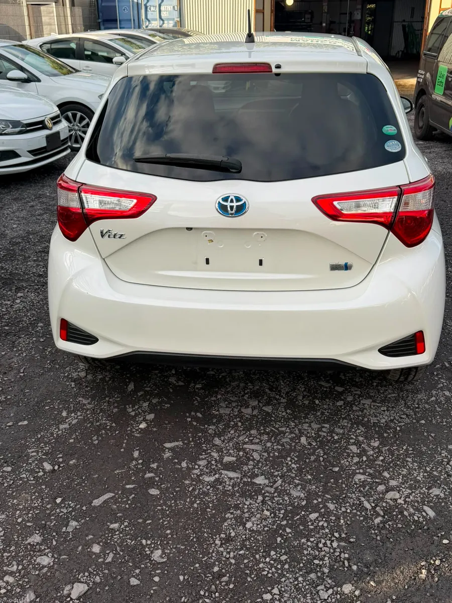 2017 Toyota Vitz 1.5 Hybrid Automatic – Safety Sen - Image 5