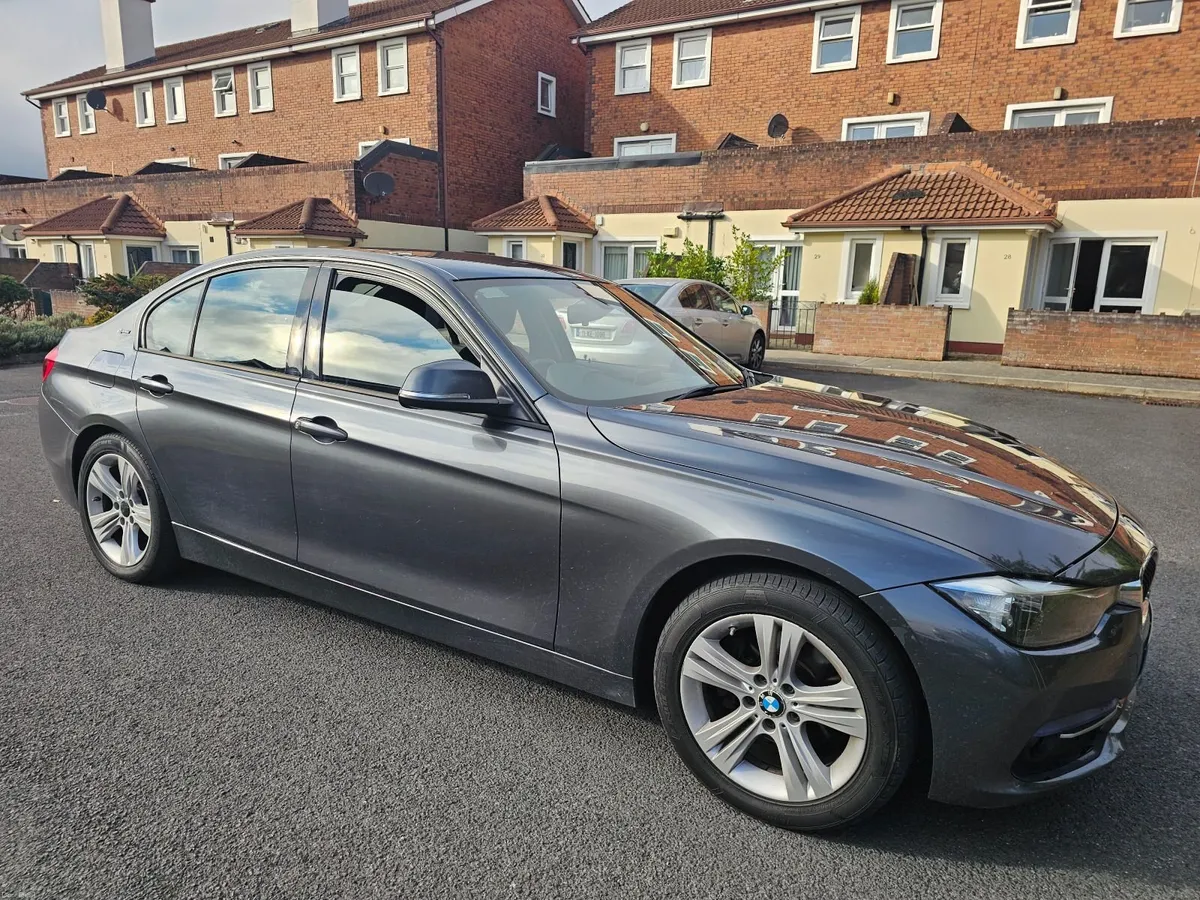 BMW 3-Series 2016 - Image 6