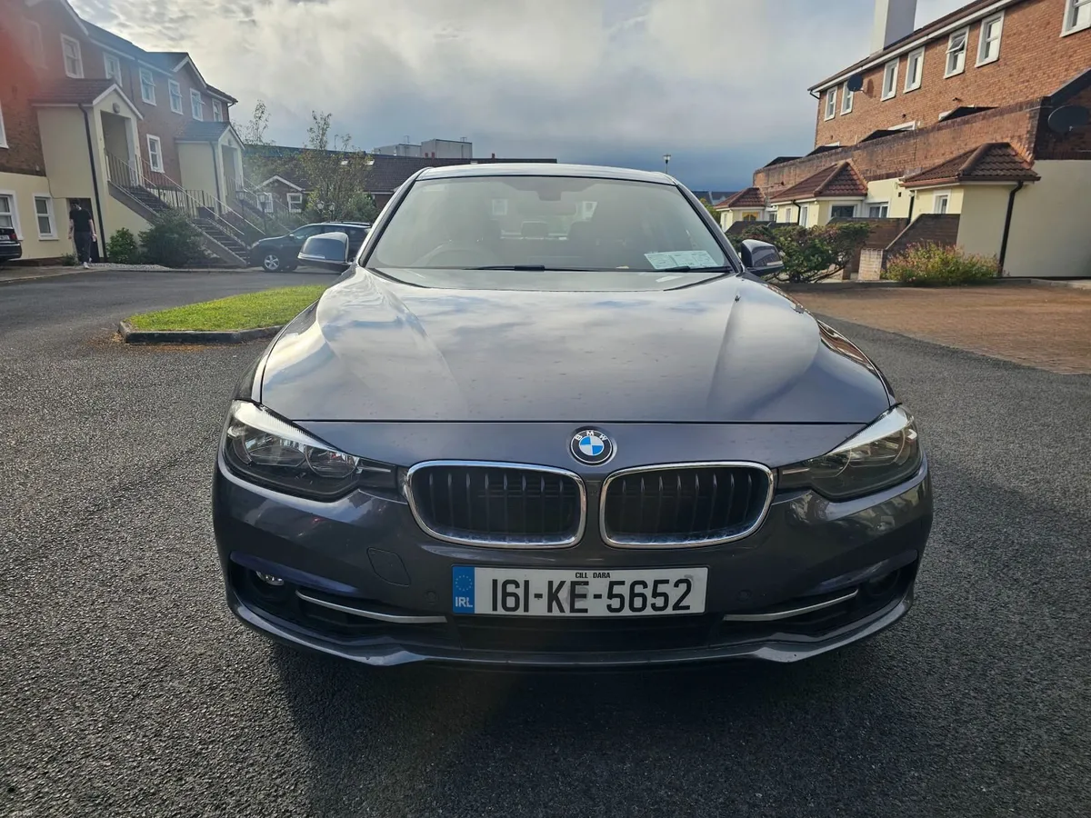 BMW 3-Series 2016 - Image 2