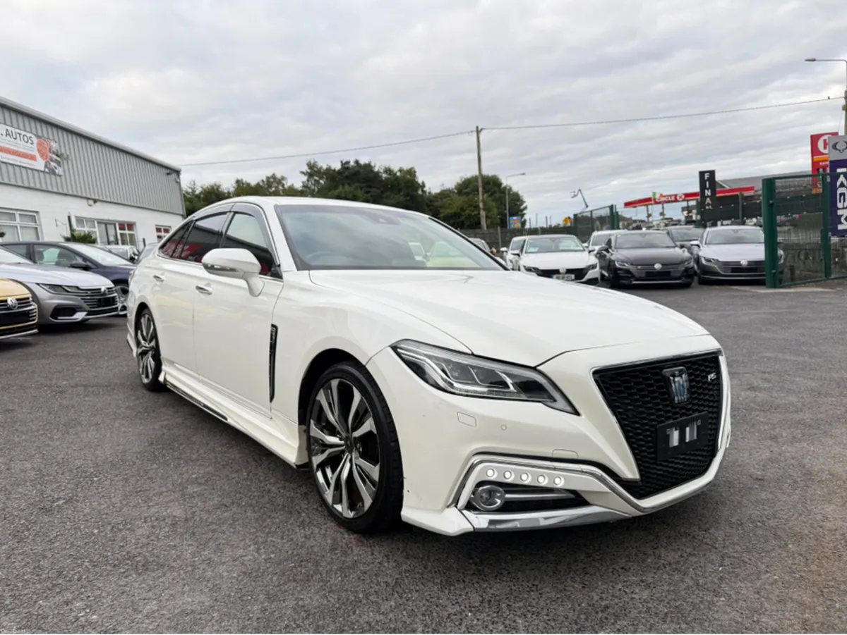 Toyota Crown 2.5 RS HYBRID  -  HALF LEATHER ELECTR - Image 3