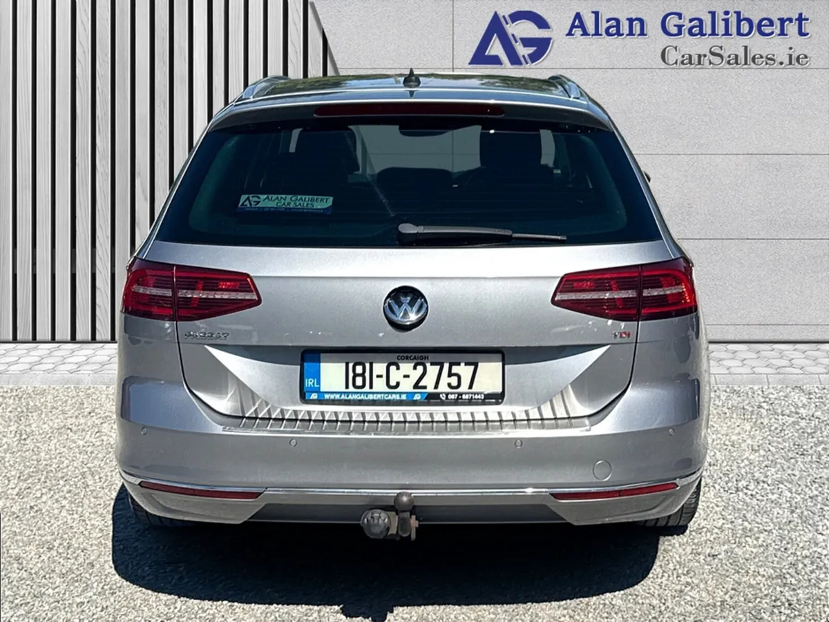 Volkswagen Passat HIGHLINE 1.6 TDI MANUAL - Image 6