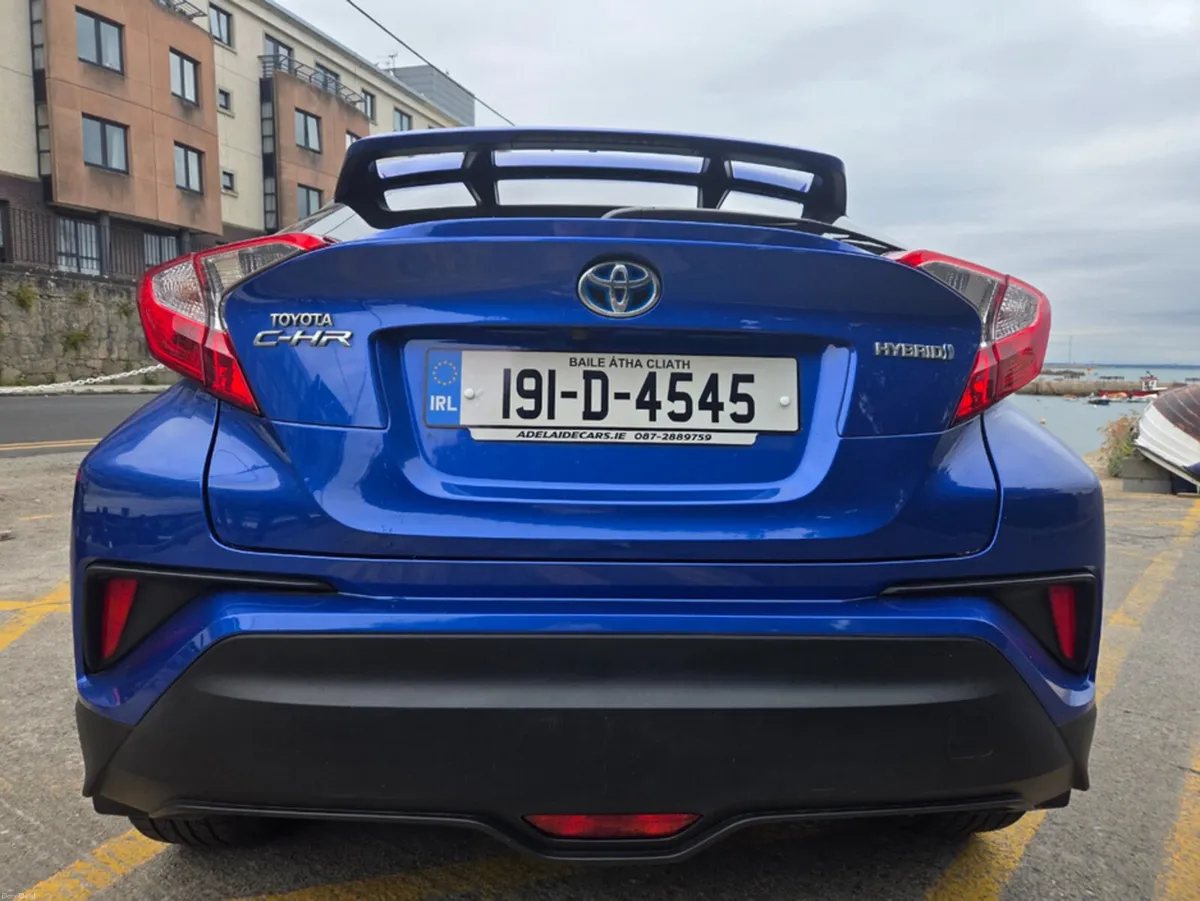 Toyota C-HR HYBRID SPORT 4DR AUTO - Image 6