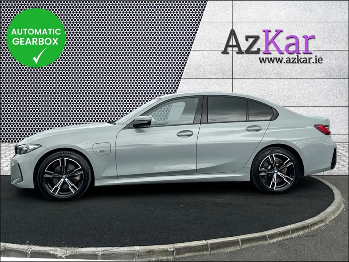 BMW 3-Series 2023 M-SPORT 2.0 PETROL PLUG IN HYBRI - Image 5