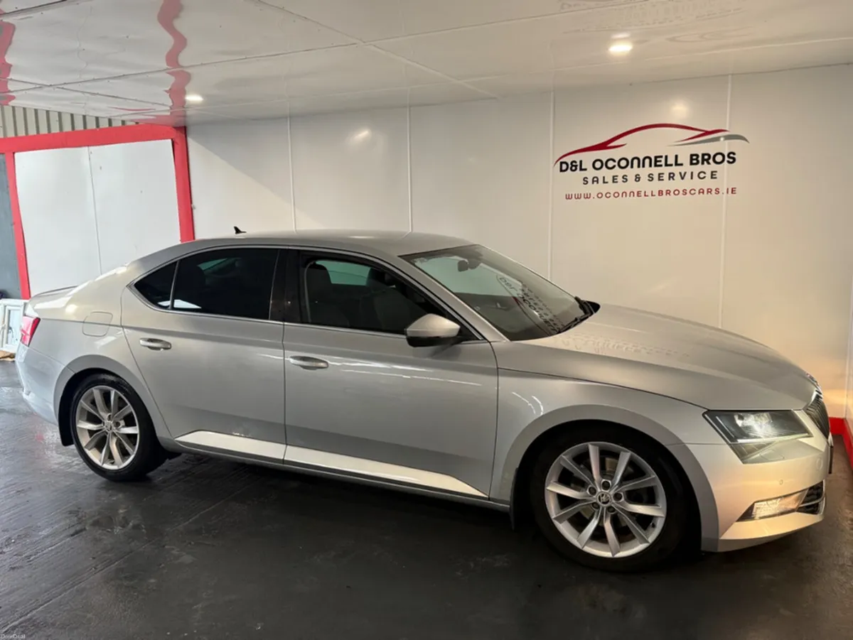 Skoda Superb STYLE 2.0 TDI 190BHP 4DR - Image 6