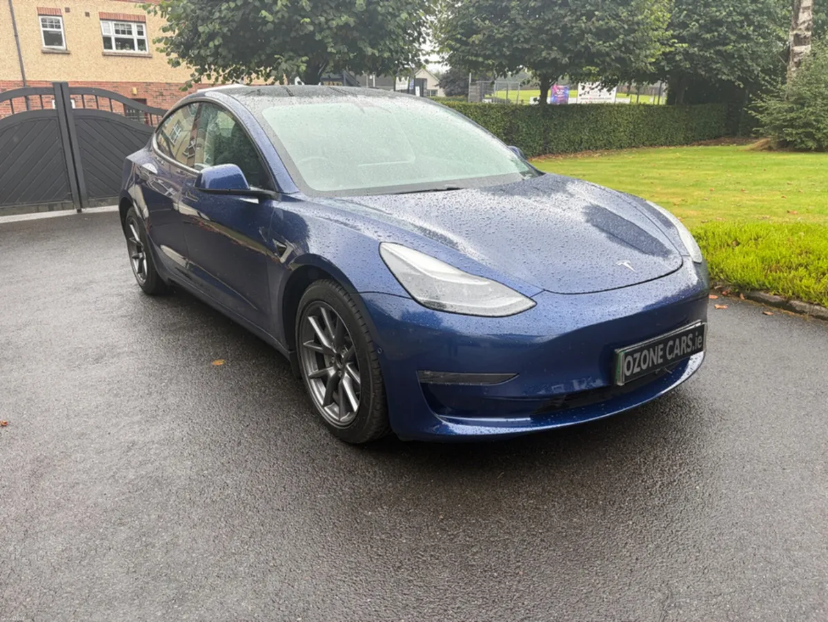 Tesla Model 3 LONG RANGE AWD ALL MODELS - Image 2
