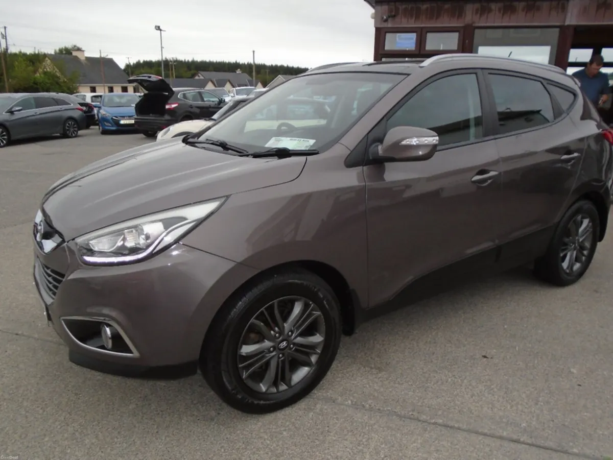 Hyundai ix35 1.7 PREMIUM 5DRVery High Spec  Warran - Image 5