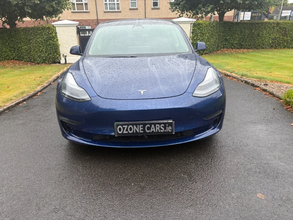 Tesla Model 3 LONG RANGE AWD ALL MODELS - Image 5