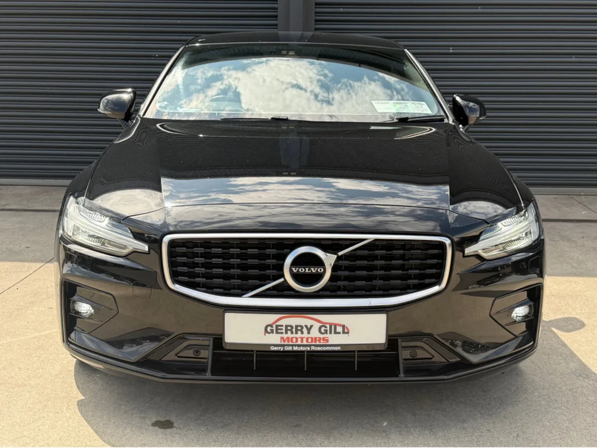 Volvo S60 T4 R-DESIGN PETROL AUTO - Image 2