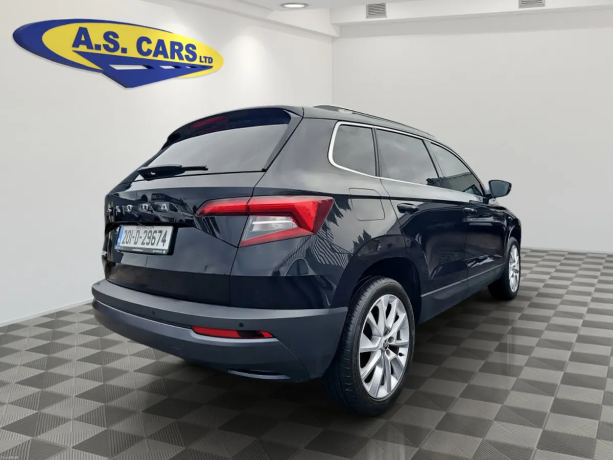 Skoda Karoq 1.6 TDI SE  AUTOMATIC ** HALF LEATHER - Image 3