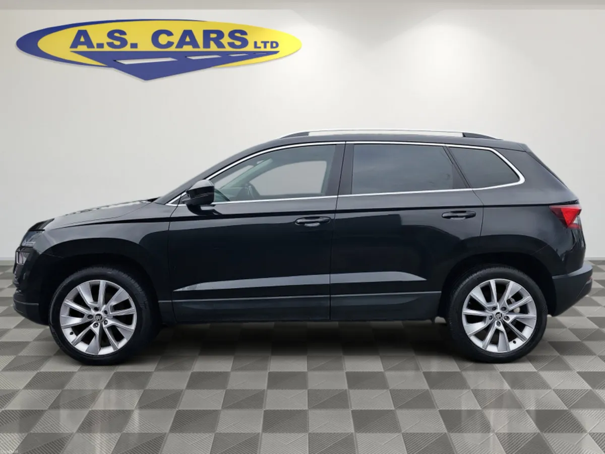 Skoda Karoq 1.6 TDI SE  AUTOMATIC ** HALF LEATHER - Image 5