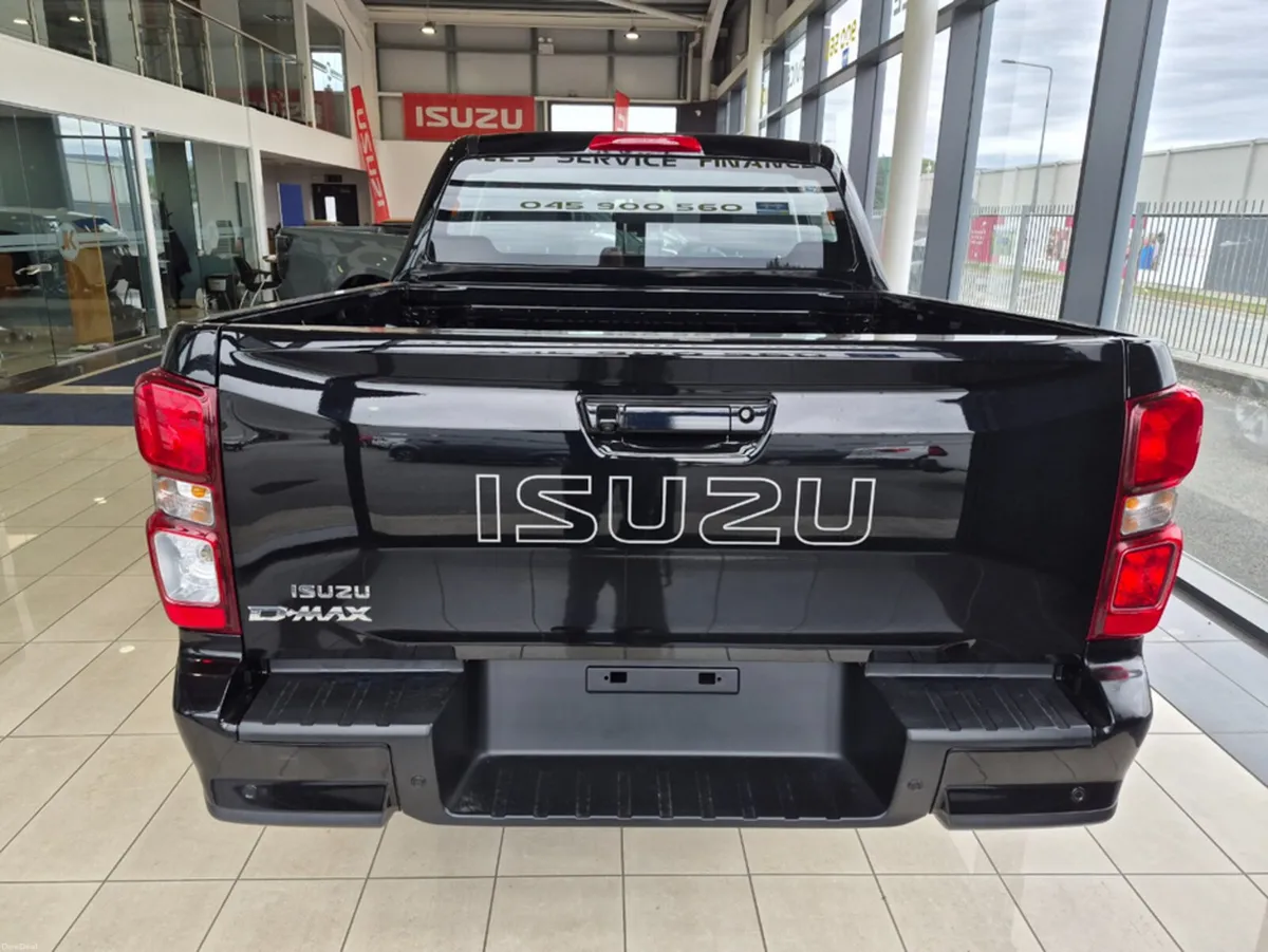 Isuzu D-Max 2.2 L New Model - Image 6