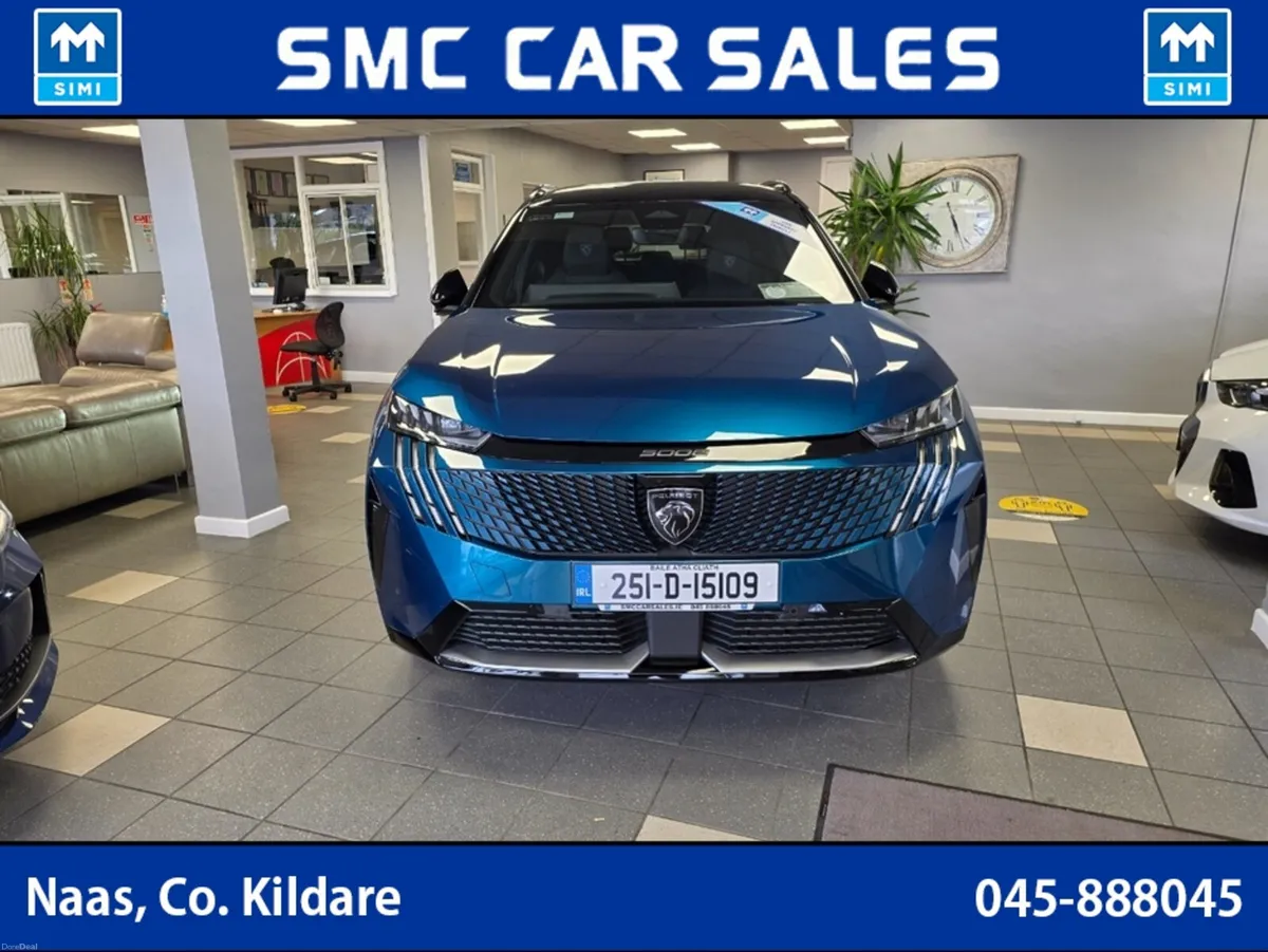 Peugeot 5008 GT line 73KWH EV - Image 3