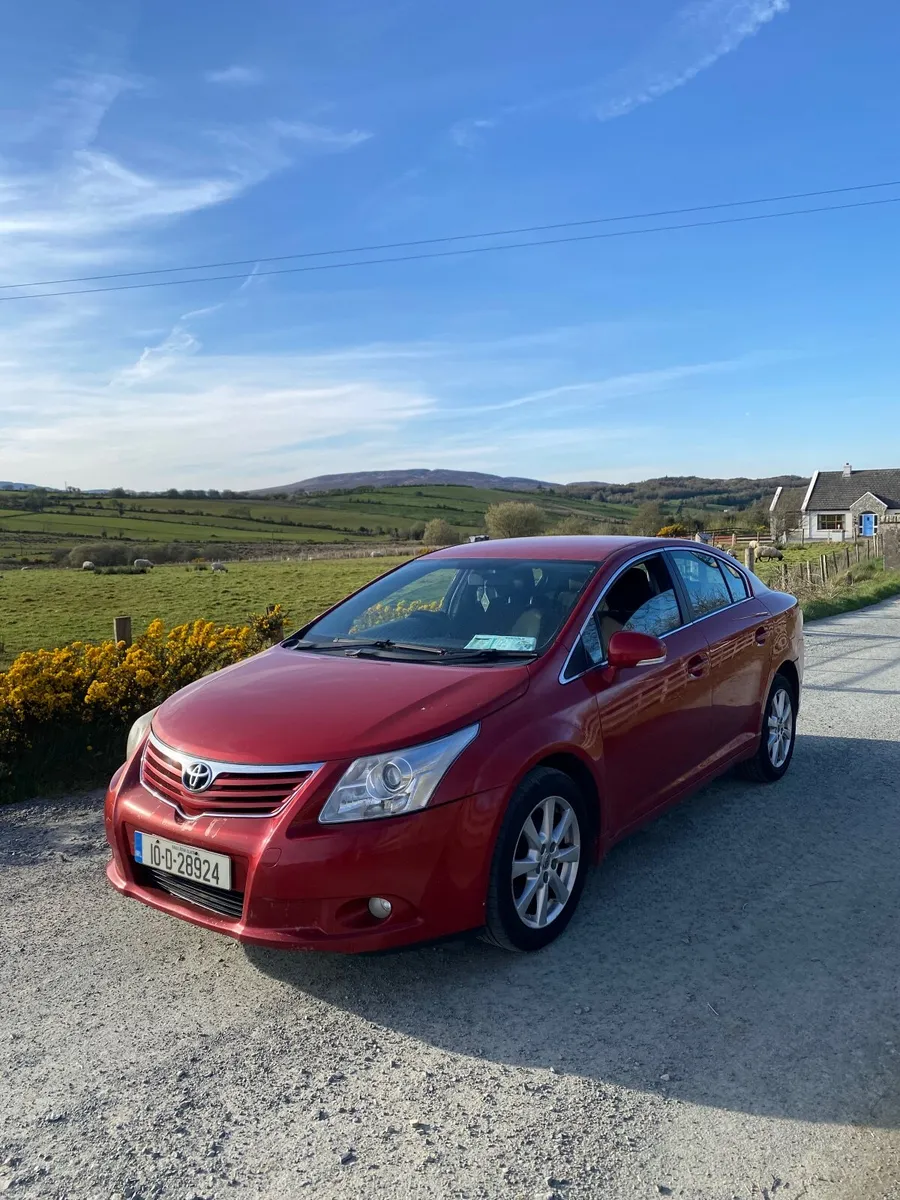 Toyota Avensis 2010 - Image 4