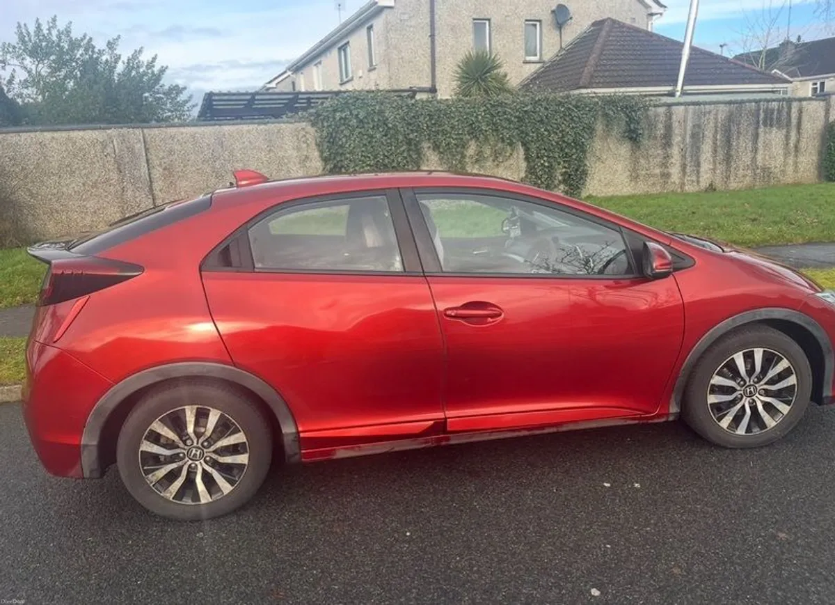 2016 (161) Honda Civic 1.6 i-DTEC SE Plus Navi - Image 3