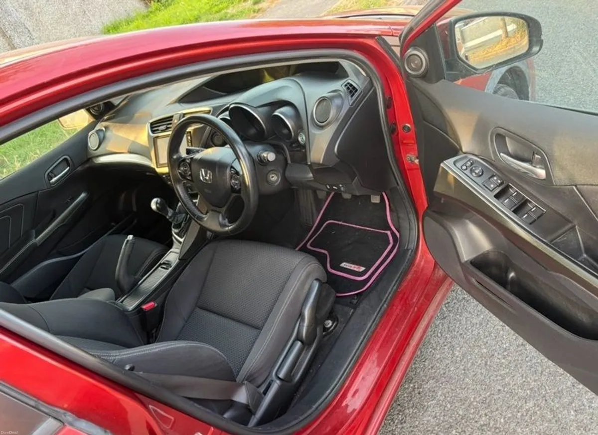 2016 (161) Honda Civic 1.6 i-DTEC SE Plus Navi - Image 5